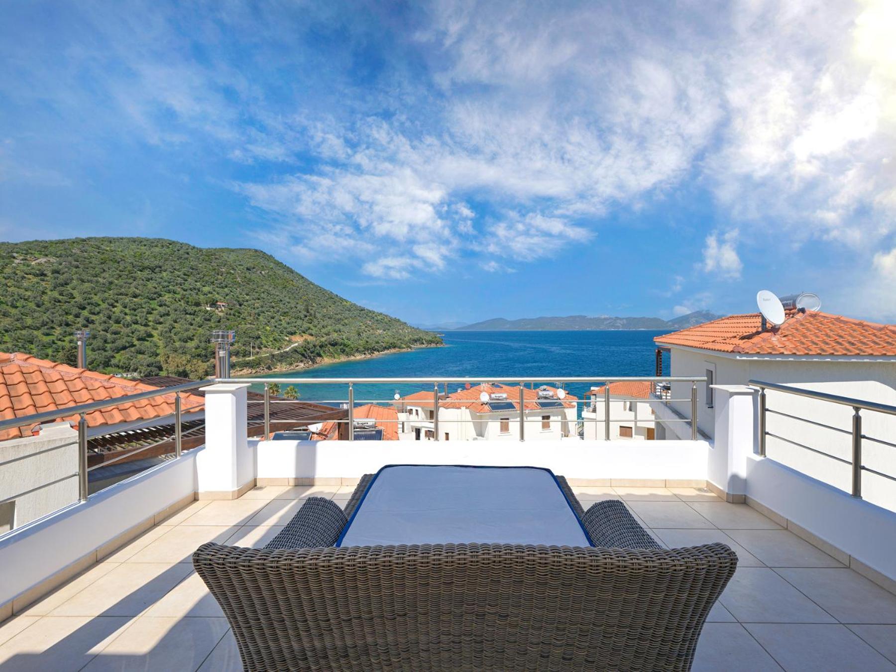 Olivia Sports And Sea Villa Pteleos Exterior photo